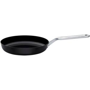 Fiskars Тиган Rotisser 24 см 1023739